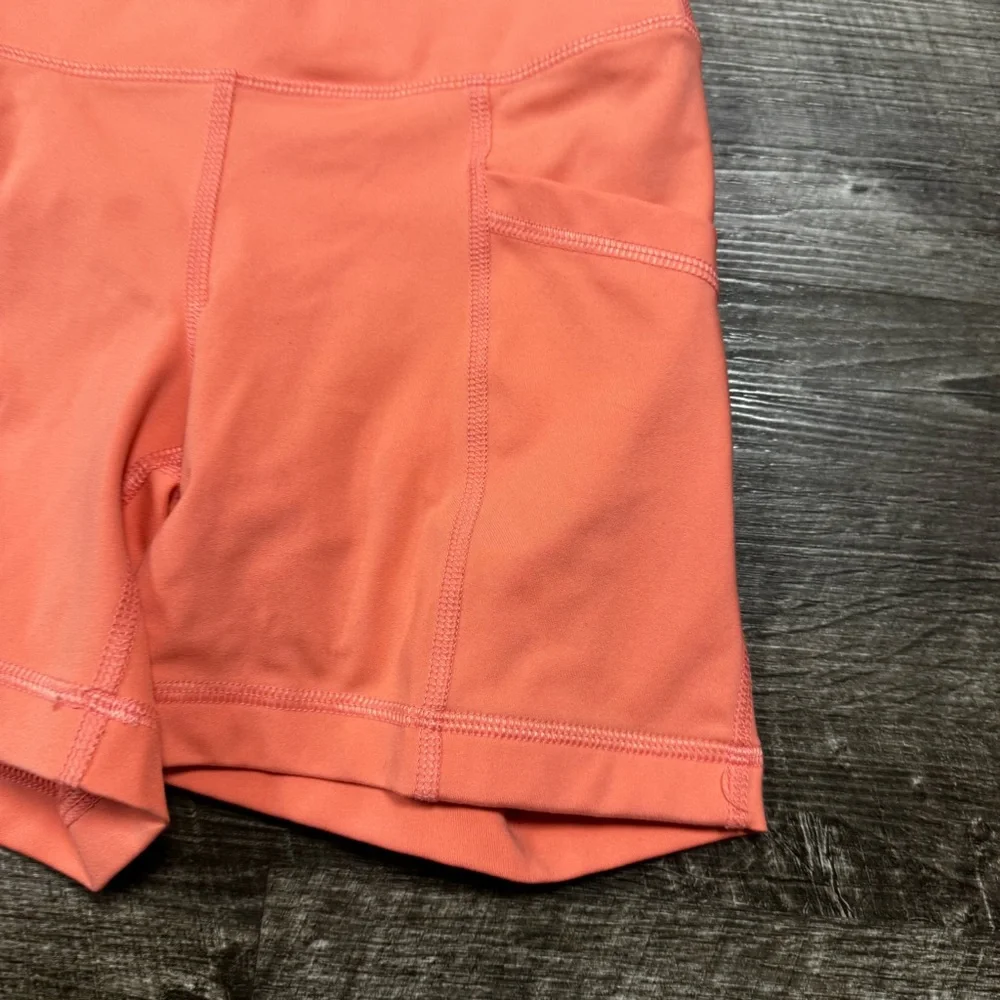 Yogalicious Lux Salmon Color Biker Shorts Size XS